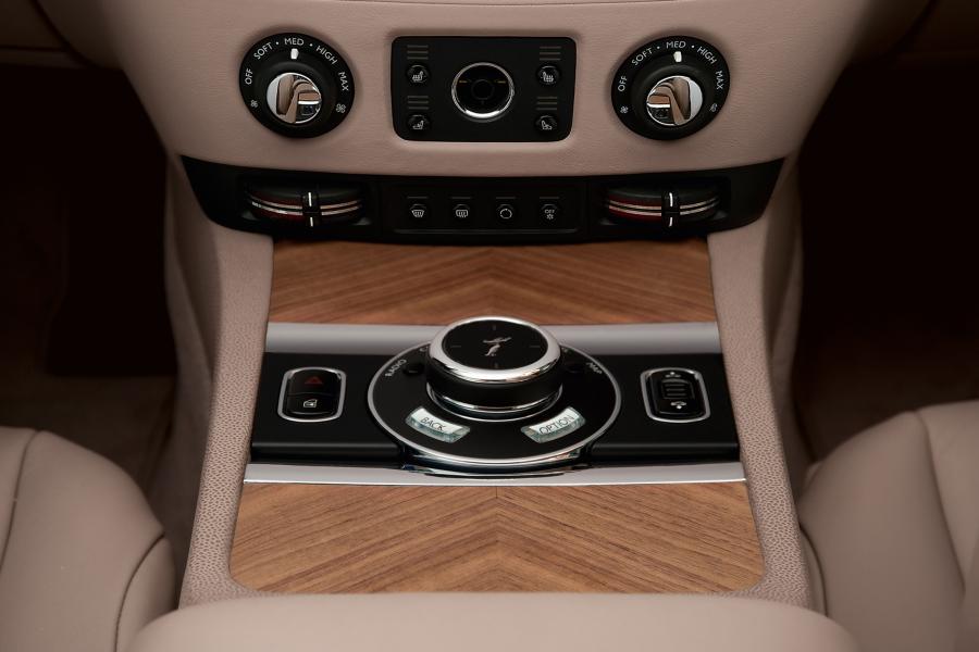  Rolls-Royce Wraith 2013 года  (фото 4 из 25)